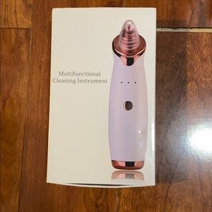 BlackVac Blackhead & Pore Vacuum